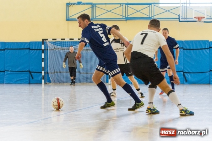 Zdjęcie w galerii na portalu naszraciborz.pl: KWS Racibórz wygrało turniej oldbojów w Pietrowicach Wielkich wiadomości z regionu