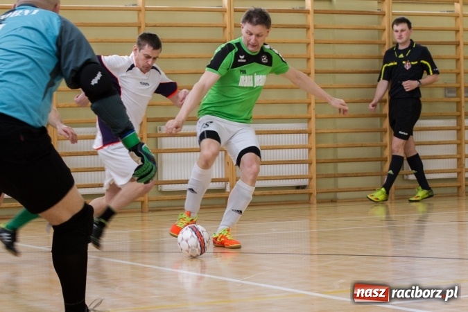 Zdjęcie w galerii na portalu naszraciborz.pl: KWS Racibórz wygrało turniej oldbojów w Pietrowicach Wielkich wiadomości z regionu