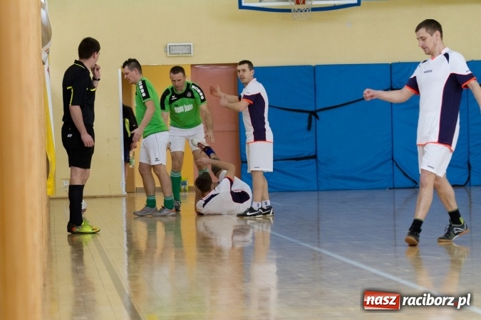 Zdjęcie w galerii na portalu naszraciborz.pl: KWS Racibórz wygrało turniej oldbojów w Pietrowicach Wielkich wiadomości z regionu