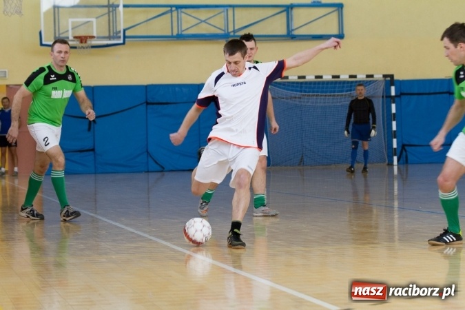 Zdjęcie w galerii na portalu naszraciborz.pl: KWS Racibórz wygrało turniej oldbojów w Pietrowicach Wielkich wiadomości z regionu