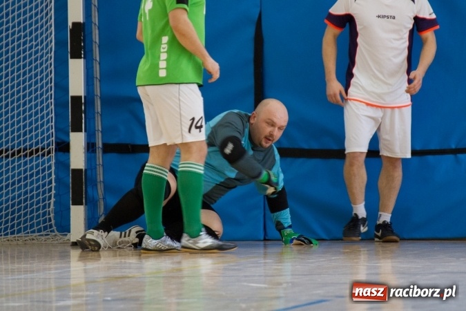 Zdjęcie w galerii na portalu naszraciborz.pl: KWS Racibórz wygrało turniej oldbojów w Pietrowicach Wielkich wiadomości z regionu