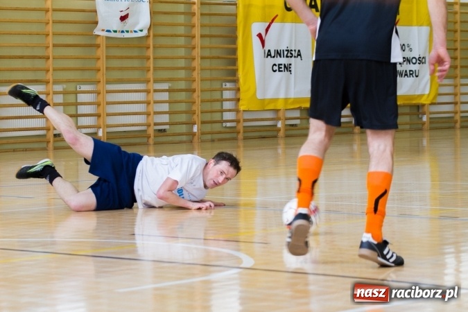 Zdjęcie w galerii na portalu naszraciborz.pl: KWS Racibórz wygrało turniej oldbojów w Pietrowicach Wielkich wiadomości z regionu