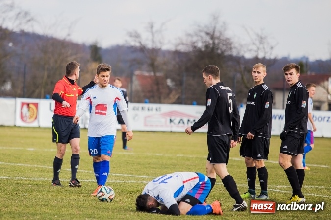 Zdjęcie w galerii na portalu naszraciborz.pl: Mateusz Kocot odprawia z kwitkiem Concordię z Knurowa wiadomości z regionu