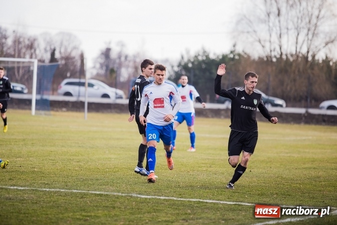 Zdjęcie w galerii na portalu naszraciborz.pl: Mateusz Kocot odprawia z kwitkiem Concordię z Knurowa wiadomości z regionu