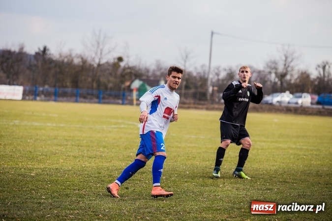 Zdjęcie w galerii na portalu naszraciborz.pl: Mateusz Kocot odprawia z kwitkiem Concordię z Knurowa wiadomości z regionu