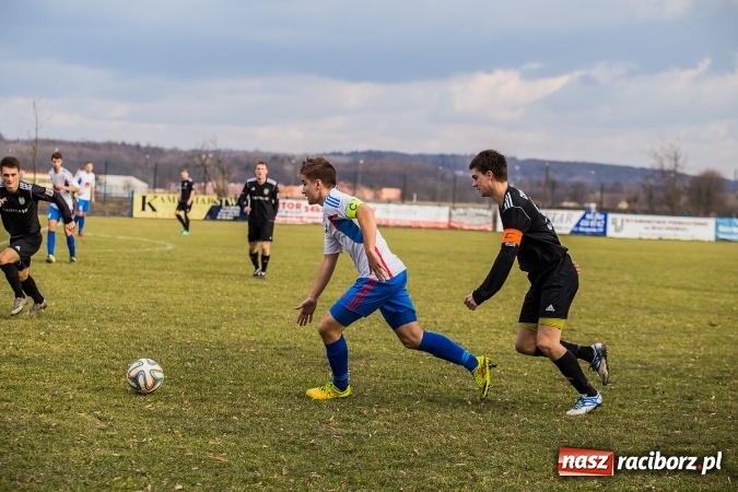 Zdjęcie w galerii na portalu naszraciborz.pl: Mateusz Kocot odprawia z kwitkiem Concordię z Knurowa wiadomości z regionu