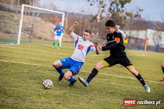 Zdjęcie w galerii na portalu naszraciborz.pl: Mateusz Kocot odprawia z kwitkiem Concordię z Knurowa wiadomości z regionu
