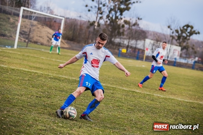 Zdjęcie w galerii na portalu naszraciborz.pl: Mateusz Kocot odprawia z kwitkiem Concordię z Knurowa wiadomości z regionu