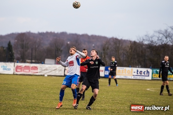 Zdjęcie w galerii na portalu naszraciborz.pl: Mateusz Kocot odprawia z kwitkiem Concordię z Knurowa wiadomości z regionu
