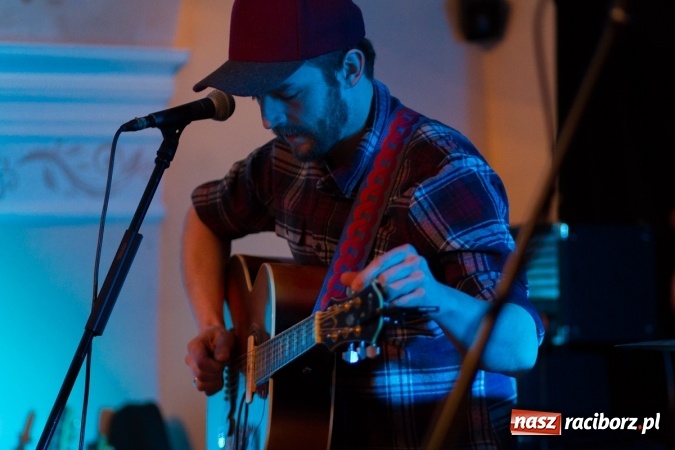 Zdjęcie w galerii na portalu naszraciborz.pl: Muzyka niezależna zabrzmiała na raciborskim zamku wiadomości z regionu