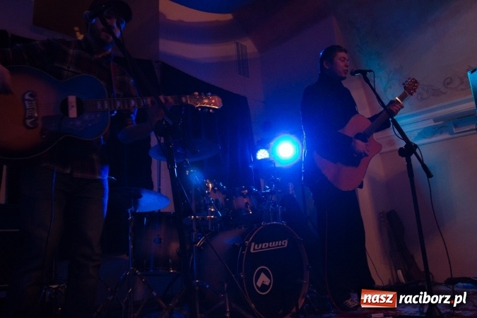 Zdjęcie w galerii na portalu naszraciborz.pl: Muzyka niezależna zabrzmiała na raciborskim zamku wiadomości z regionu