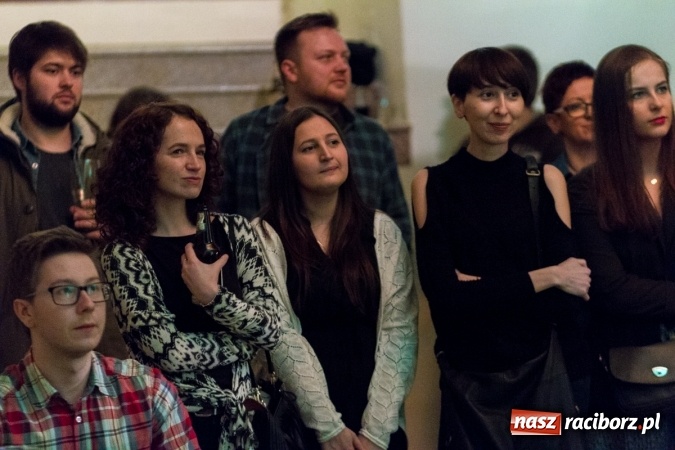 Zdjęcie w galerii na portalu naszraciborz.pl: Muzyka niezależna zabrzmiała na raciborskim zamku wiadomości z regionu