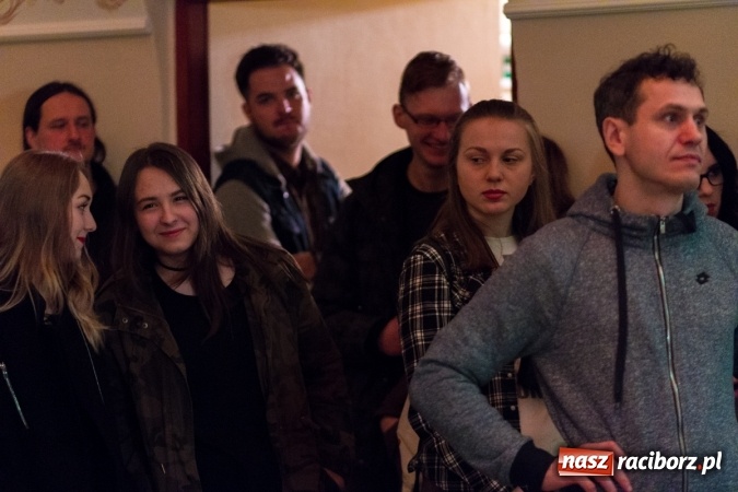Zdjęcie w galerii na portalu naszraciborz.pl: Muzyka niezależna zabrzmiała na raciborskim zamku wiadomości z regionu