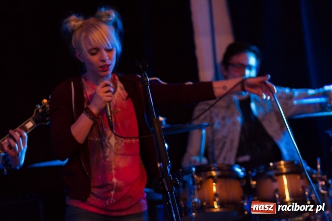 Zdjęcie w galerii na portalu naszraciborz.pl: Muzyka niezależna zabrzmiała na raciborskim zamku wiadomości z regionu