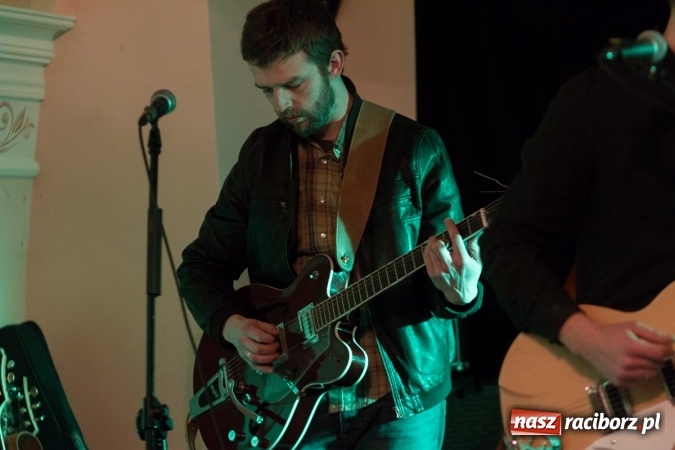 Zdjęcie w galerii na portalu naszraciborz.pl: Muzyka niezależna zabrzmiała na raciborskim zamku wiadomości z regionu
