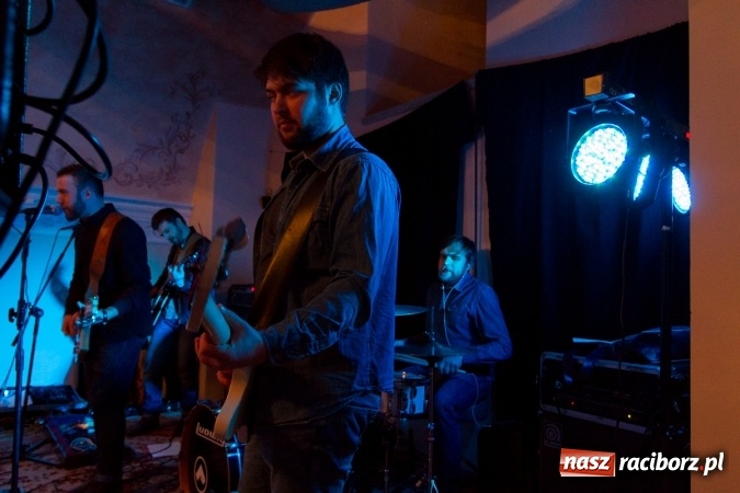 Zdjęcie w galerii na portalu naszraciborz.pl: Muzyka niezależna zabrzmiała na raciborskim zamku wiadomości z regionu