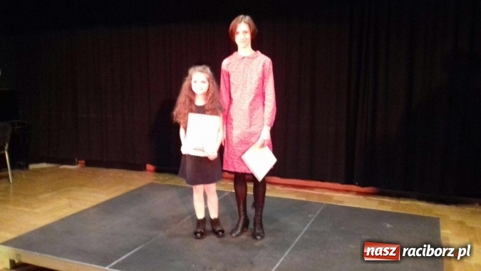 Zdjęcie w galerii na portalu naszraciborz.pl: Powiatowy Konkurs Recytatorski dla Młodzieży Szkół Podstawowych i Gimnazjów  wiadomości z regionu