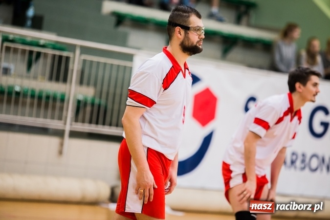 Zdjęcie w galerii na portalu naszraciborz.pl: Siatkarski Turniej Zakładów Pracy i Służb Mundurowych: Eko-Okna znów zwycięskie wiadomości z regionu