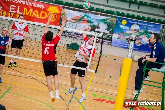 Zdjęcie w galerii na portalu naszraciborz.pl: Siatkarski Turniej Zakładów Pracy i Służb Mundurowych: Eko-Okna znów zwycięskie wiadomości z regionu