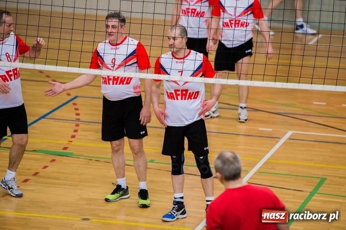 Zdjęcie w galerii na portalu naszraciborz.pl: Siatkarski Turniej Zakładów Pracy i Służb Mundurowych: Eko-Okna znów zwycięskie wiadomości z regionu