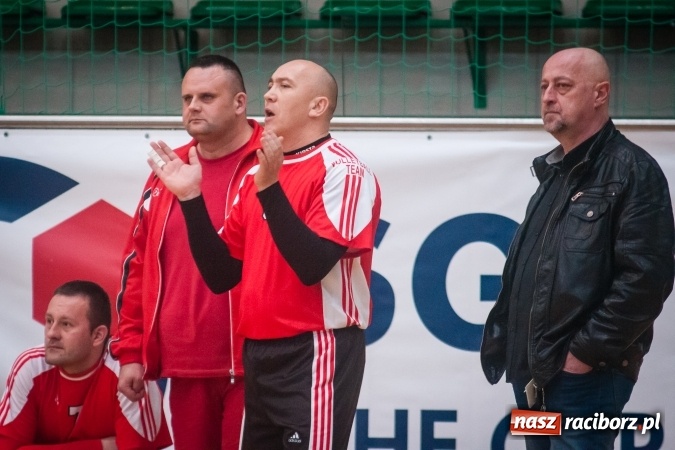 Zdjęcie w galerii na portalu naszraciborz.pl: Siatkarski Turniej Zakładów Pracy i Służb Mundurowych: Eko-Okna znów zwycięskie wiadomości z regionu