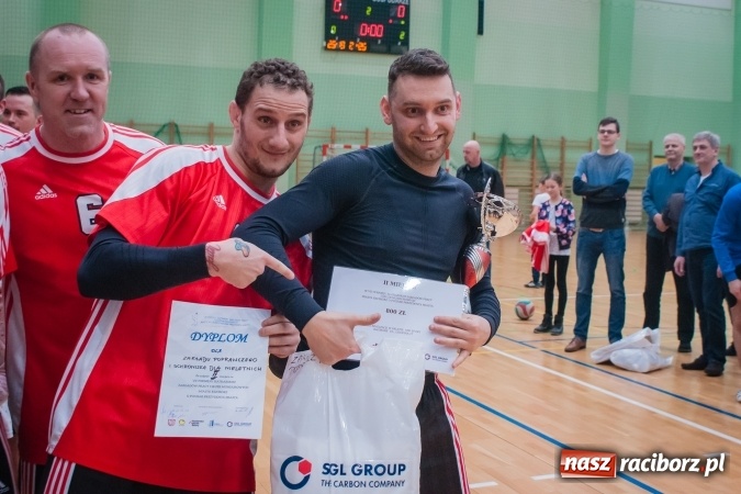 Zdjęcie w galerii na portalu naszraciborz.pl: Siatkarski Turniej Zakładów Pracy i Służb Mundurowych: Eko-Okna znów zwycięskie wiadomości z regionu