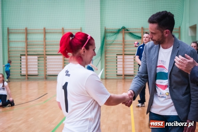 Zdjęcie w galerii na portalu naszraciborz.pl: Siatkarski Turniej Zakładów Pracy i Służb Mundurowych: Eko-Okna znów zwycięskie wiadomości z regionu