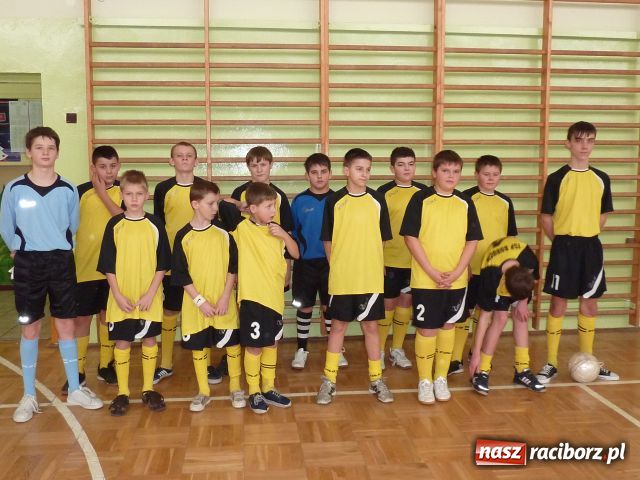 Zdjęcie w galerii na portalu naszraciborz.pl: Piłkarsko w ZSP Borucin wiadomości z regionu