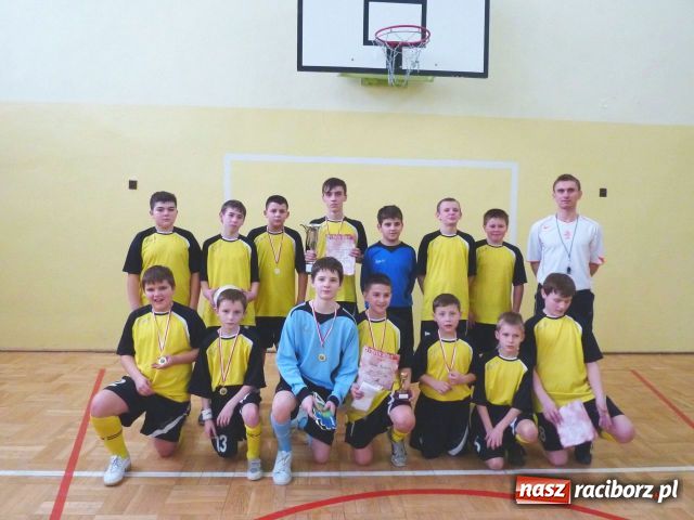 Zdjęcie w galerii na portalu naszraciborz.pl: Piłkarsko w ZSP Borucin wiadomości z regionu