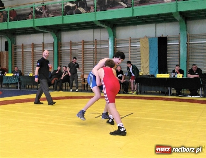 Zdjęcie w galerii na portalu naszraciborz.pl: Grad medali zapaśników raciborskiej Unii na zawodach w Katowicach  wiadomości z regionu