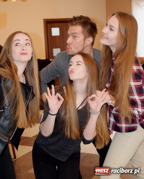 Zdjęcie w galerii na portalu naszraciborz.pl: Cuda się zdarzają – warsztaty z Adamem Sztabą  wiadomości z regionu