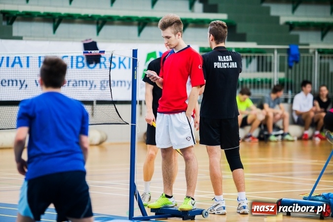 Zdjęcie w galerii na portalu naszraciborz.pl: III Mistrzostwa Raciborza w Badmintonie wiadomości z regionu