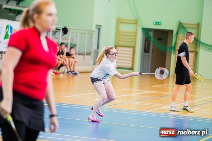 Zdjęcie w galerii na portalu naszraciborz.pl: III Mistrzostwa Raciborza w Badmintonie wiadomości z regionu
