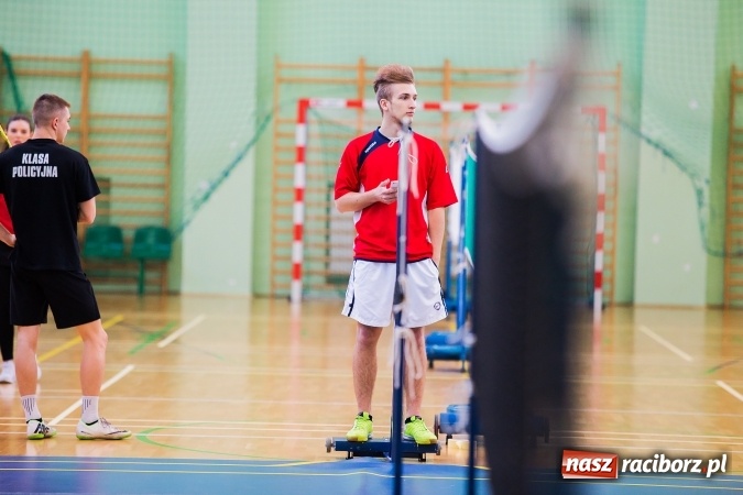 Zdjęcie w galerii na portalu naszraciborz.pl: III Mistrzostwa Raciborza w Badmintonie wiadomości z regionu