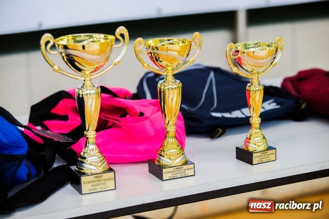 Zdjęcie w galerii na portalu naszraciborz.pl: III Mistrzostwa Raciborza w Badmintonie wiadomości z regionu