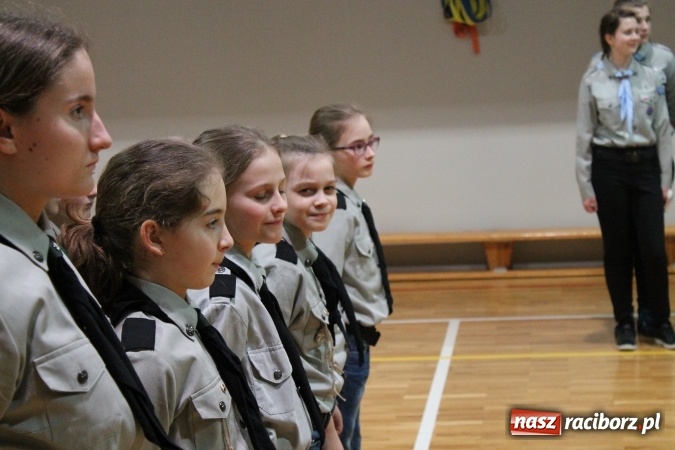 Zdjęcie w galerii na portalu naszraciborz.pl: Biwakowy weekend w Zespole Szkolno-Przedszkolnym na Ocicach wiadomości z regionu