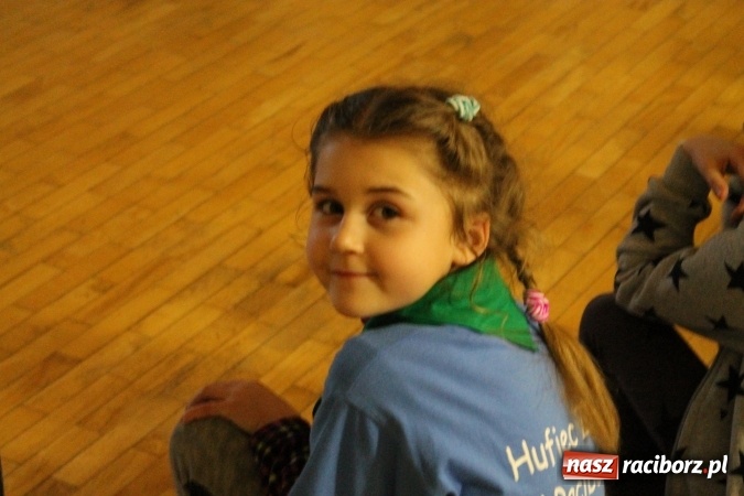 Zdjęcie w galerii na portalu naszraciborz.pl: Biwakowy weekend w Zespole Szkolno-Przedszkolnym na Ocicach wiadomości z regionu