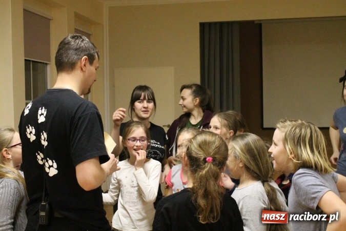 Zdjęcie w galerii na portalu naszraciborz.pl: Biwakowy weekend w Zespole Szkolno-Przedszkolnym na Ocicach wiadomości z regionu