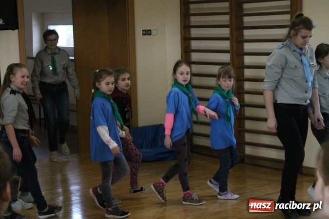 Zdjęcie w galerii na portalu naszraciborz.pl: Biwakowy weekend w Zespole Szkolno-Przedszkolnym na Ocicach wiadomości z regionu