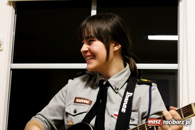 Zdjęcie w galerii na portalu naszraciborz.pl: Biwakowy weekend w Zespole Szkolno-Przedszkolnym na Ocicach wiadomości z regionu