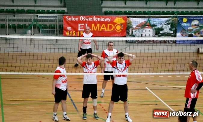 Zdjęcie w galerii na portalu naszraciborz.pl: Turniej Siatkarski Zakładów Pracy i Służb Mundurowych z udziałem Rafako S.A.  wiadomości z regionu