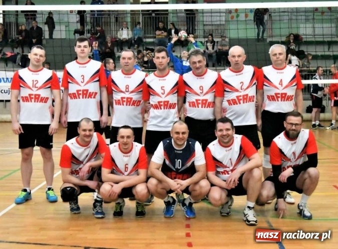 Zdjęcie w galerii na portalu naszraciborz.pl: Turniej Siatkarski Zakładów Pracy i Służb Mundurowych z udziałem Rafako S.A.  wiadomości z regionu