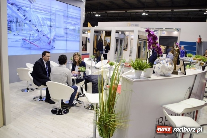 Zdjęcie w galerii na portalu naszraciborz.pl: Eko-Okna zrobiły furorę na targach Made Expo 2017 wiadomości z regionu