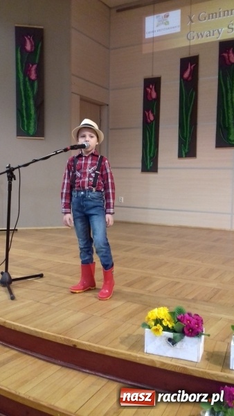 Zdjęcie w galerii na portalu naszraciborz.pl: W Tworkowie odbyła się jubileuszowa edycja Gminnego Konkursu Gwary Śląskiej wiadomości z regionu