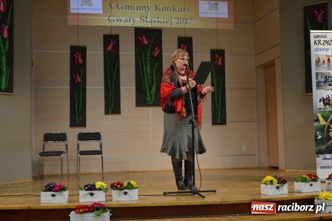 Zdjęcie w galerii na portalu naszraciborz.pl: W Tworkowie odbyła się jubileuszowa edycja Gminnego Konkursu Gwary Śląskiej wiadomości z regionu