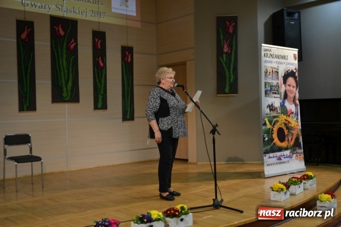 Zdjęcie w galerii na portalu naszraciborz.pl: W Tworkowie odbyła się jubileuszowa edycja Gminnego Konkursu Gwary Śląskiej wiadomości z regionu