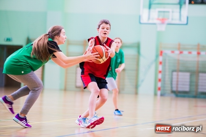 Zdjęcie w galerii na portalu naszraciborz.pl: Miejski Finał Koszykówki Dziewczyn Szkół Gimnazjalnych wiadomości z regionu