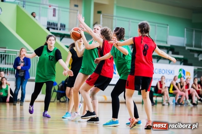 Zdjęcie w galerii na portalu naszraciborz.pl: Miejski Finał Koszykówki Dziewczyn Szkół Gimnazjalnych wiadomości z regionu