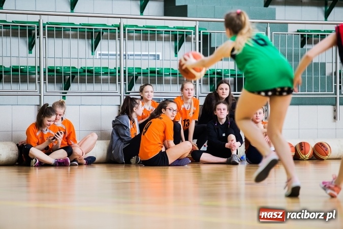 Zdjęcie w galerii na portalu naszraciborz.pl: Miejski Finał Koszykówki Dziewczyn Szkół Gimnazjalnych wiadomości z regionu