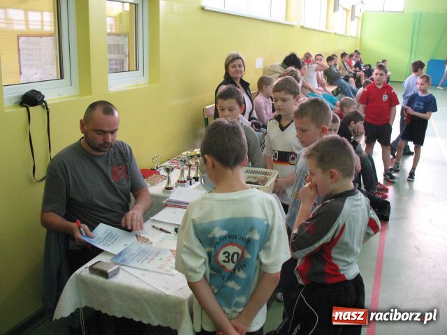 Zdjęcie w galerii na portalu naszraciborz.pl: 103 młodych tenisistów … wiadomości z regionu